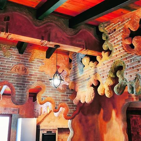Casa Gaudi - House & Rooms テウラーダ エクステリア 写真