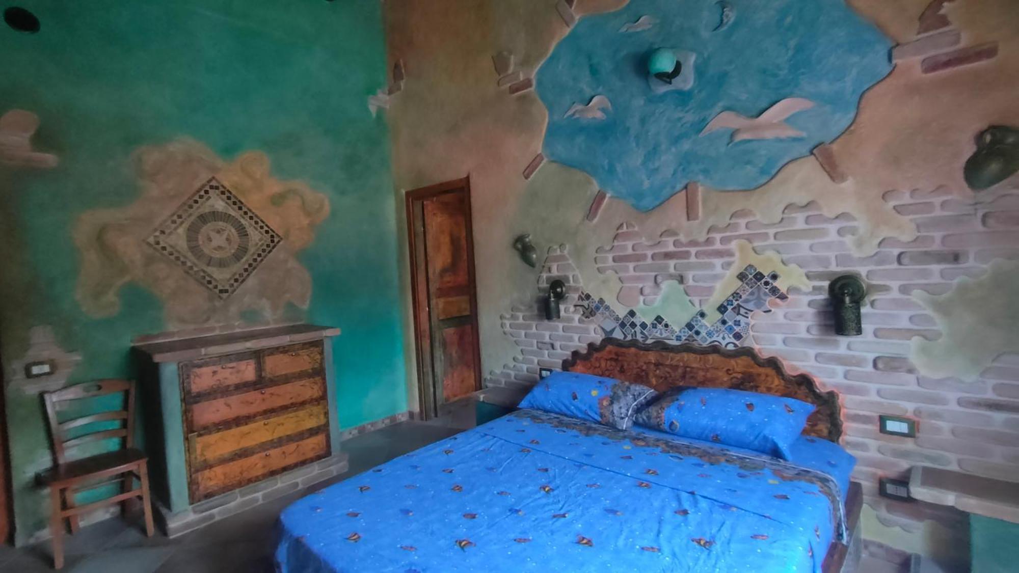 Casa Gaudi - House & Rooms テウラーダ エクステリア 写真