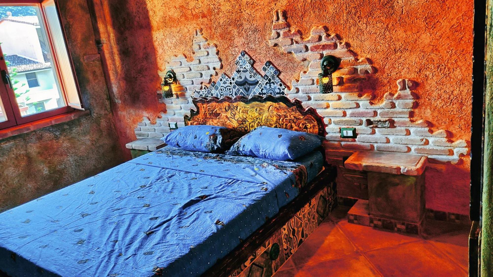 Casa Gaudi - House & Rooms テウラーダ エクステリア 写真